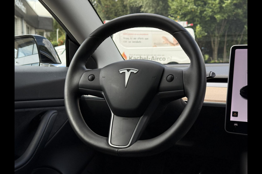 Tesla Model 3 Long Range AWD Dual | Autopilot | Panorama | Leder |