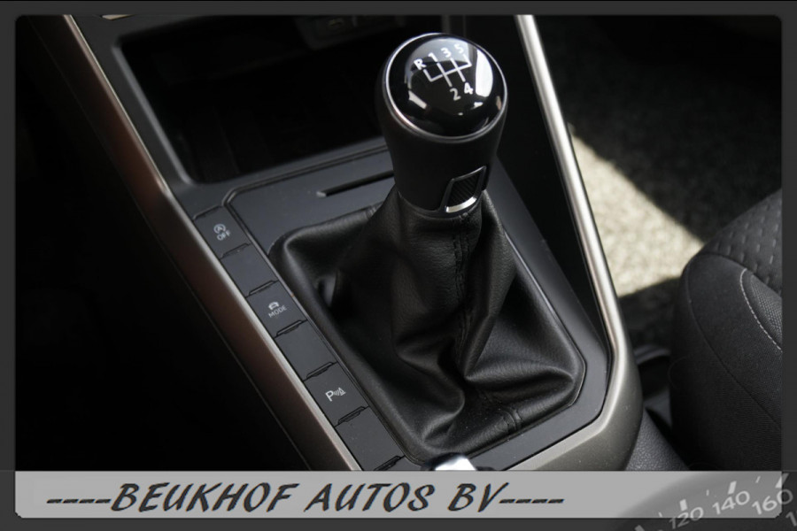 Volkswagen Polo 1.0 TSI Park Sensoren Business Carplay Navi