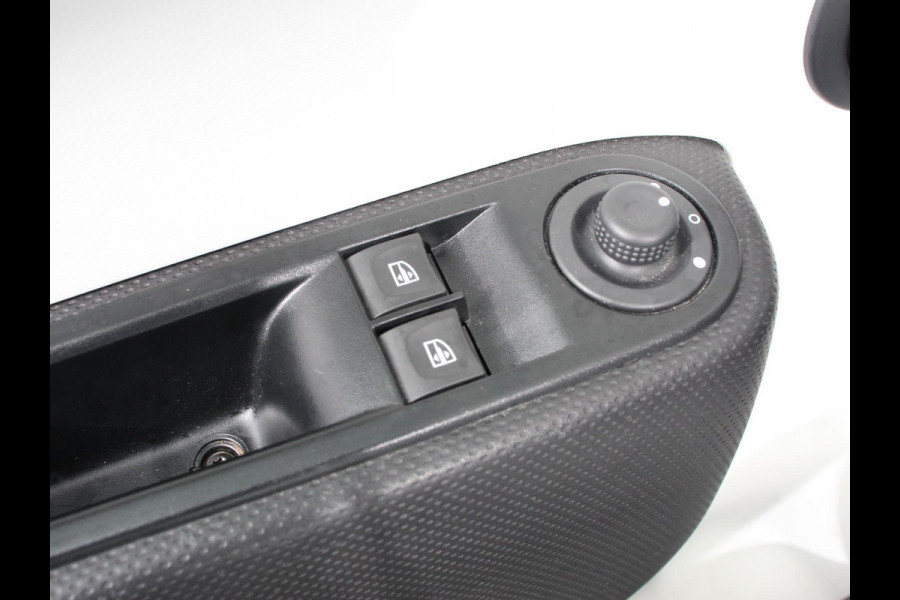 Renault Twingo 0.9 TCe Intens Clima control radio / cd lichtmetalen velgen