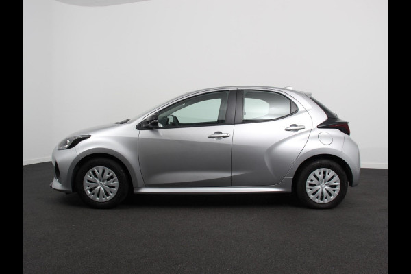 Mazda 2 Hybrid 1.5 Prime-line Airco Adaptieve cruise control Achteruitrijcamera Lane assist Radio Apple Carplay/ Android auto