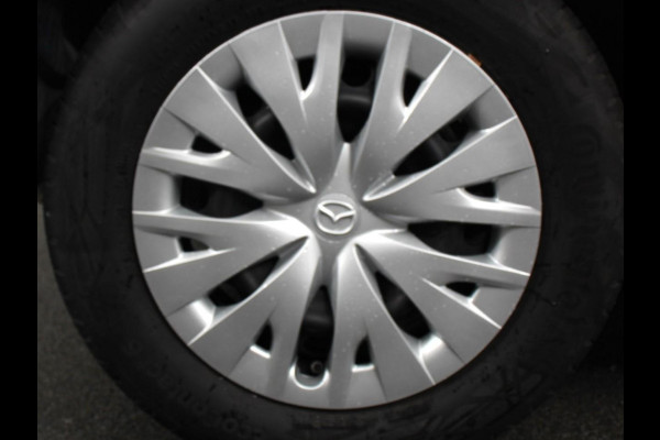 Mazda 2 Hybrid 1.5 Prime-line Airco Adaptieve cruise control Achteruitrijcamera Lane assist Radio Apple Carplay/ Android auto