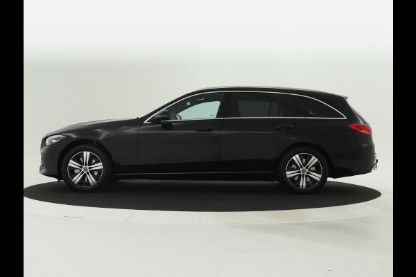 Mercedes-Benz C-Klasse Estate 300 e Star Edition AMG Line | Trekhaak | Parkeerpakket met achteruitrijcamera | EASY PACK achterklep | USB-pakket | Antidiefstalpakket GUARD 360° Plus | High-performance led-koplampen |