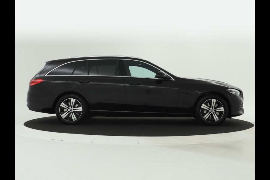 Mercedes-Benz C-Klasse Estate 300 e Star Edition AMG Line | Trekhaak | Parkeerpakket met achteruitrijcamera | EASY PACK achterklep | USB-pakket | Antidiefstalpakket GUARD 360° Plus | High-performance led-koplampen |