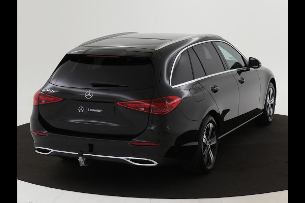 Mercedes-Benz C-Klasse Estate 300 e Star Edition AMG Line | Trekhaak | Parkeerpakket met achteruitrijcamera | EASY PACK achterklep | USB-pakket | Antidiefstalpakket GUARD 360° Plus | High-performance led-koplampen |