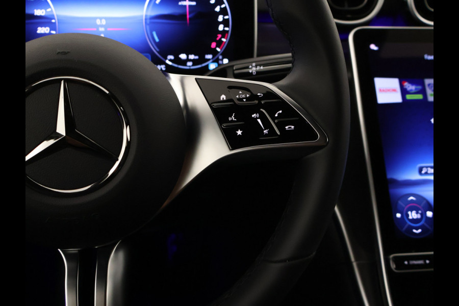 Mercedes-Benz C-Klasse Estate 300 e Star Edition AMG Line | Trekhaak | Parkeerpakket met achteruitrijcamera | EASY PACK achterklep | USB-pakket | Antidiefstalpakket GUARD 360° Plus | High-performance led-koplampen |