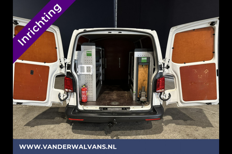 Volkswagen Transporter 2.0 TDI 150pk L2H1 Inrichting Euro6 Airco | Camera | Apple Carplay | Android Auto | 2500kg Trekhaak Cruisecontrol, Parkeersensoren