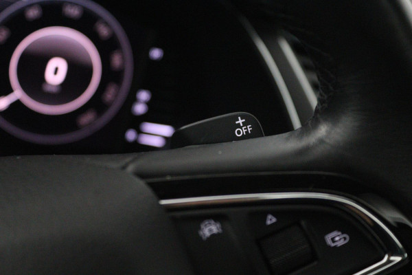 Škoda Superb Combi 1.5 TSI ACT Business Edition (PANORAMADAK, TREKHAAK, STOELVERWARMING, ACHTERUITRIJCAMERA, GOED ONDERHOUDEN)