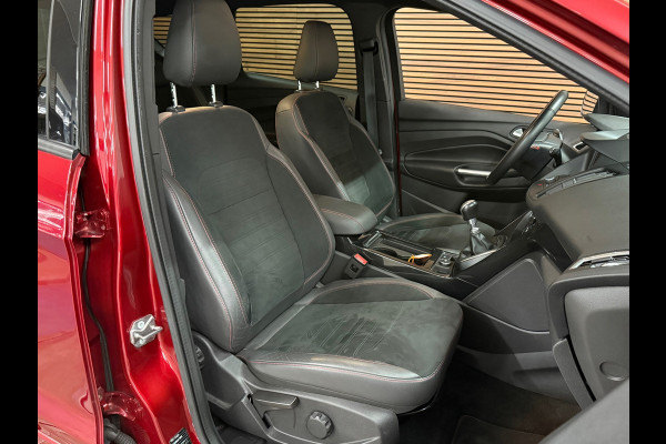 Ford Kuga 1.5 EcoBoost ST Line | Navigatie | Adaptive Cruise | Climate | Trekhaak