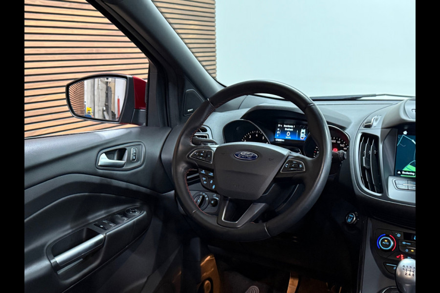 Ford Kuga 1.5 EcoBoost ST Line | Navigatie | Adaptive Cruise | Climate | Trekhaak