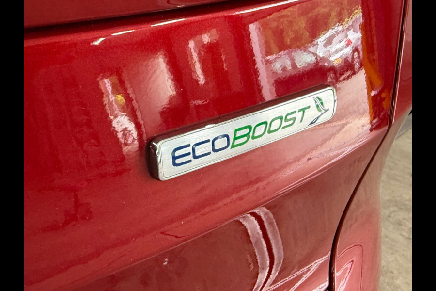 Ford Kuga 1.5 EcoBoost ST Line | Navigatie | Adaptive Cruise | Climate | Trekhaak