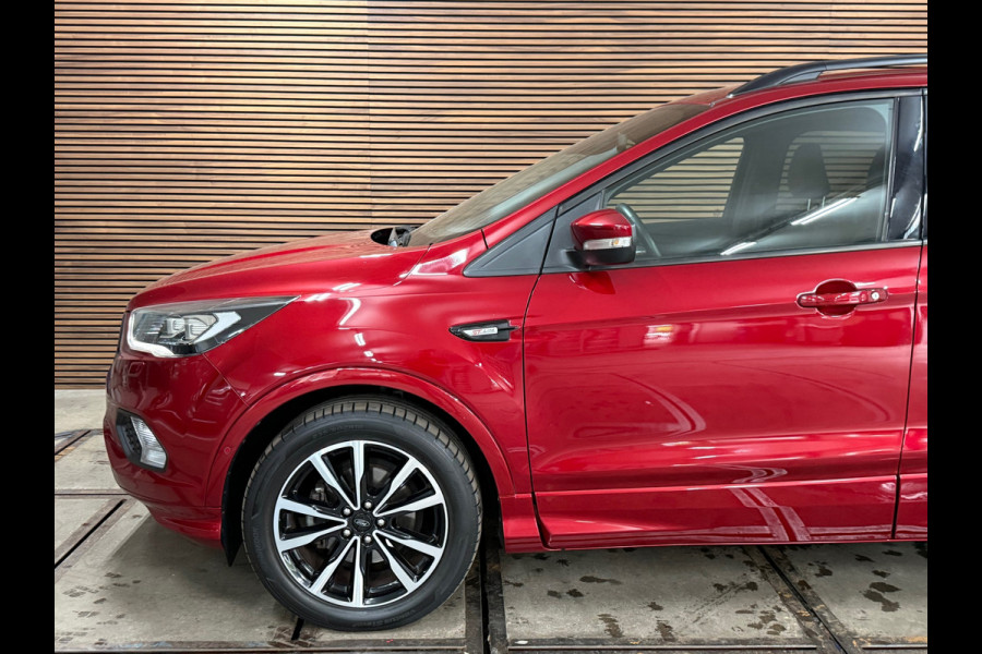 Ford Kuga 1.5 EcoBoost ST Line | Navigatie | Adaptive Cruise | Climate | Trekhaak