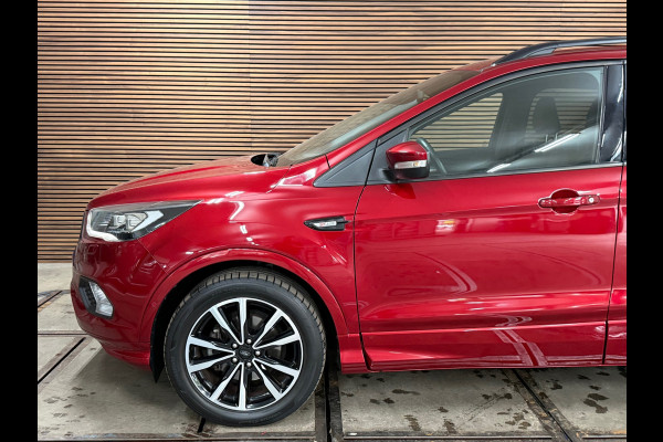 Ford Kuga 1.5 EcoBoost ST Line | Navigatie | Adaptive Cruise | Climate | Trekhaak
