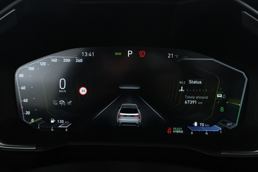 Lynk & Co 01 1.5 Full black, Apple Carplay, Pano, 360 camera
