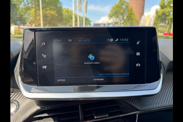 Peugeot 2008 1.2 PureTech 130 Allure Pack Navi / Clima / Camera / P-sensoren