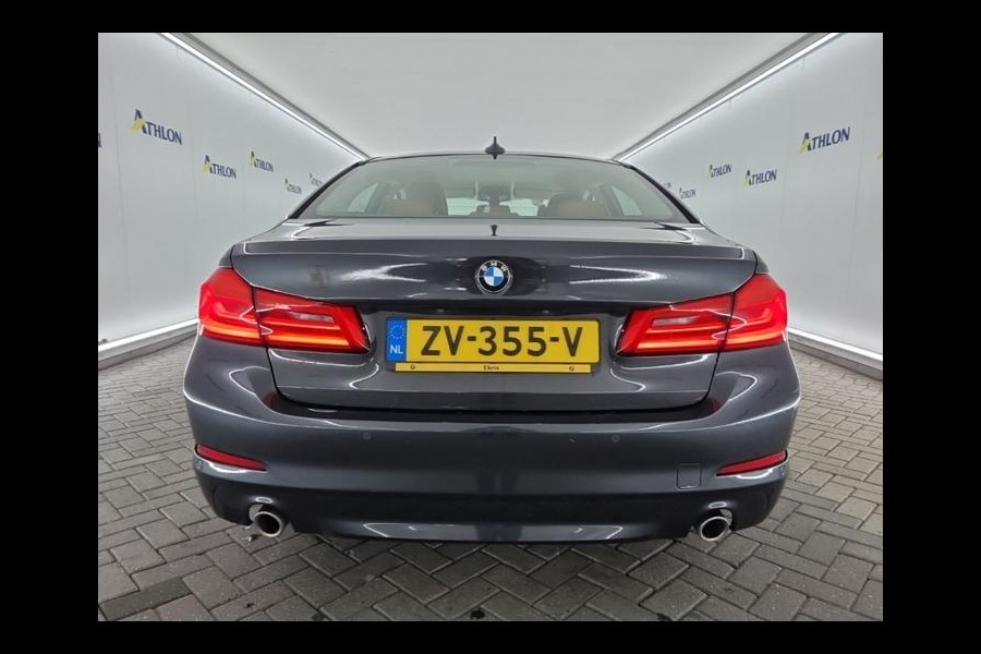 BMW 5 Serie 530e iPerformance High Executive | Navi | Leder | Memory |