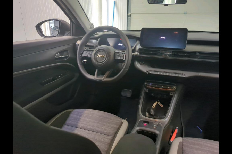 Jeep Avenger Longitude 54 kWh | Navi | Carplay | Stoelverwarming |