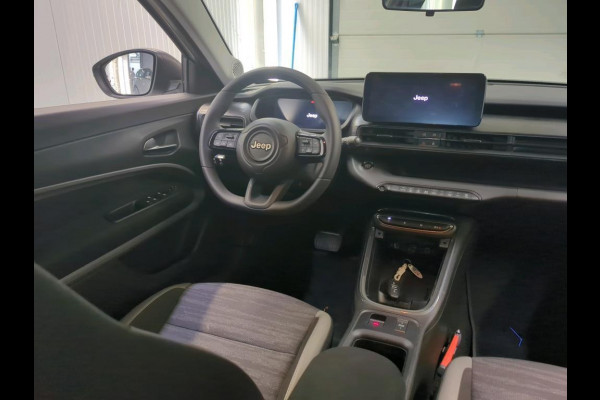 Jeep Avenger Longitude 54 kWh | Navi | Carplay | Stoelverwarming |