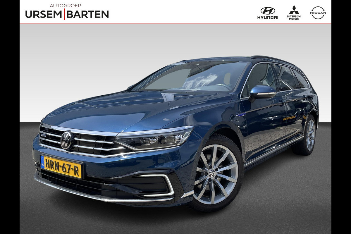 Volkswagen Passat Variant 1.4 TSI PHEV GTE Business | virtual cockpit | headup-display | achteruitrijcamera | adaptive cruise | stoelverwarming Volkswagen Passat Variant 1.4 TSI PHEV GTE Business | virtual cockpit | headup-display | achteruitrijcamera | adaptive cruise | stoelverwarming