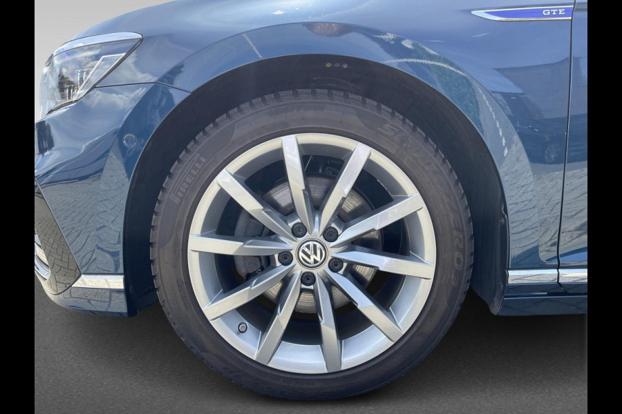Volkswagen Passat Variant 1.4 TSI PHEV GTE Business | virtual cockpit | headup-display | achteruitrijcamera | adaptive cruise | stoelverwarming