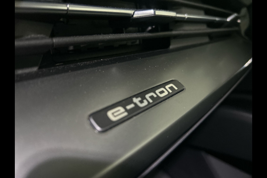 Audi Q4 e-tron 35 Launch edition S Competition 55 kWh | Bomvol met de beste opties | Comfortpakket | Dynamiekpakket | Warmtepomp