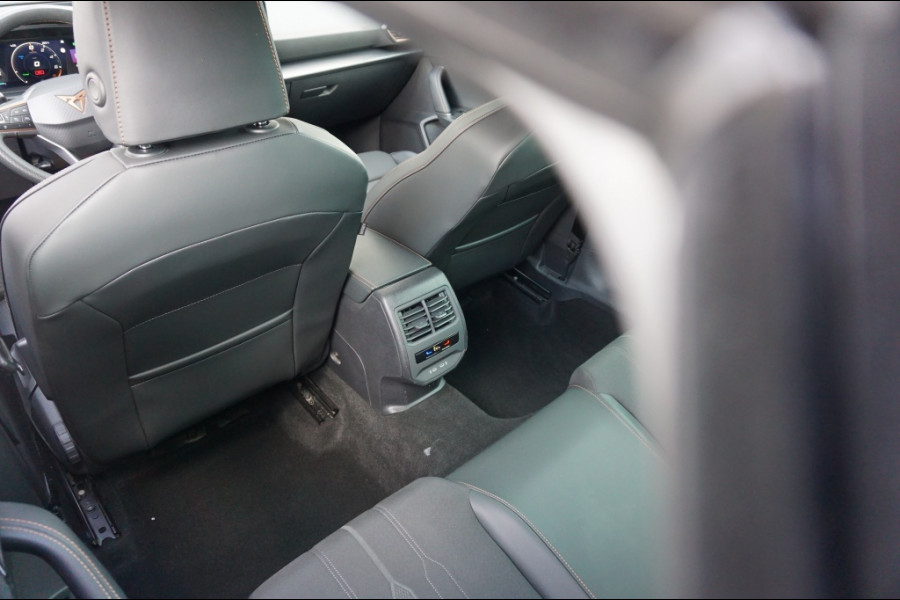 CUPRA Formentor 204PK PHEV Adrenaline NAVI | WINTERPACK | CAMERA | KEYLESS | LUX