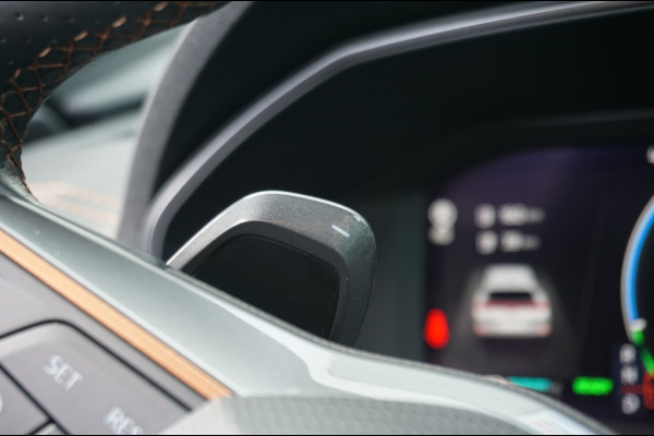 CUPRA Formentor 204PK PHEV Adrenaline NAVI | WINTERPACK | CAMERA | KEYLESS | LUX