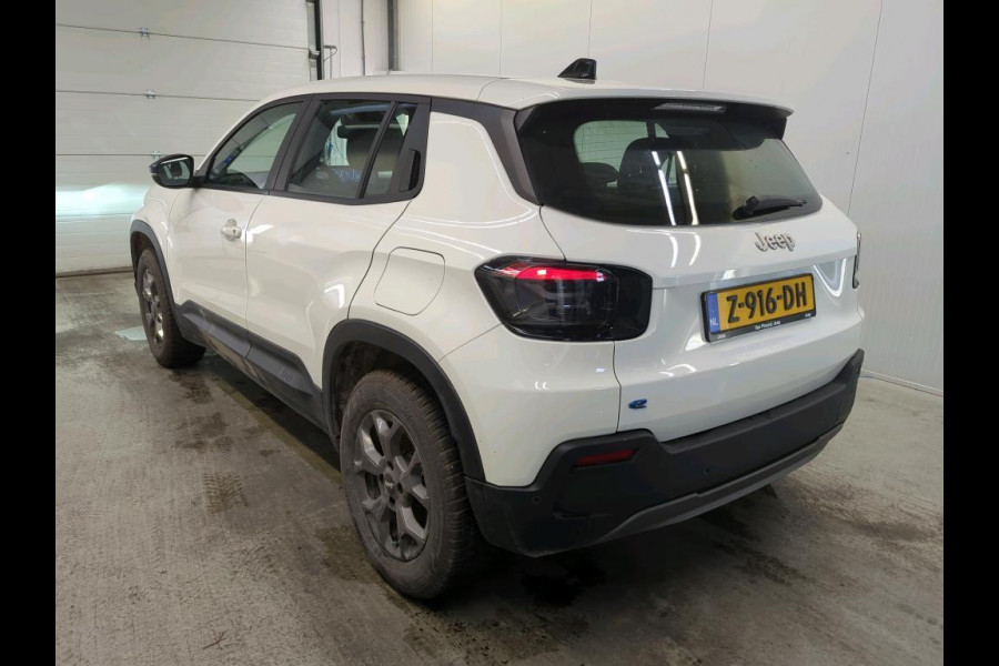 Jeep Avenger Longitude 54 kWh | Navi | Carplay | Stoelverwarming |