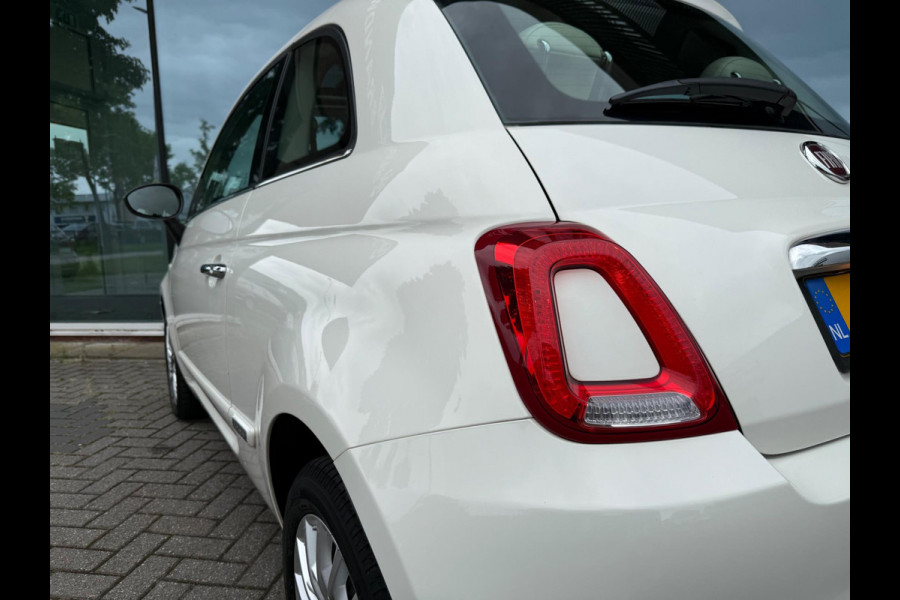 Fiat 500 1.2 Lounge - Media / Navi - Airco - Parkeerhulp - Panoramadak