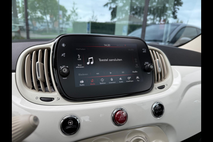 Fiat 500 1.2 Lounge - Media / Navi - Airco - Parkeerhulp - Panoramadak