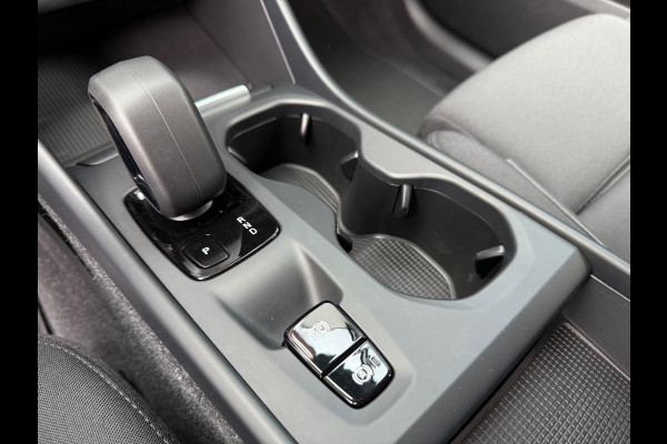Volvo XC40 1.5 T4 Recharge Inscription Expression - Automaat - Navi - LED - Winterpakket