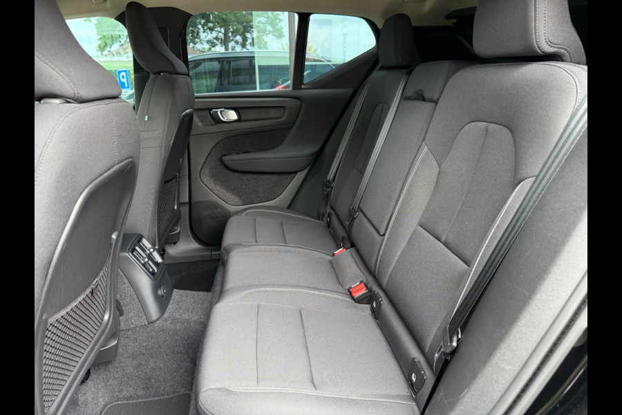 Volvo XC40 1.5 T4 Recharge Inscription Expression - Automaat - Navi - LED - Winterpakket