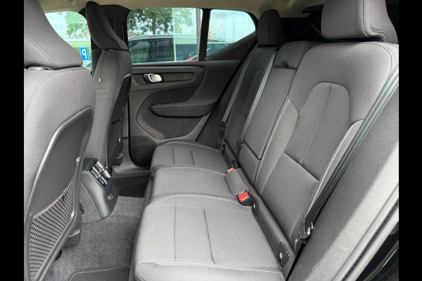 Volvo XC40 1.5 T4 Recharge Inscription Expression - Automaat - Navi - LED - Winterpakket