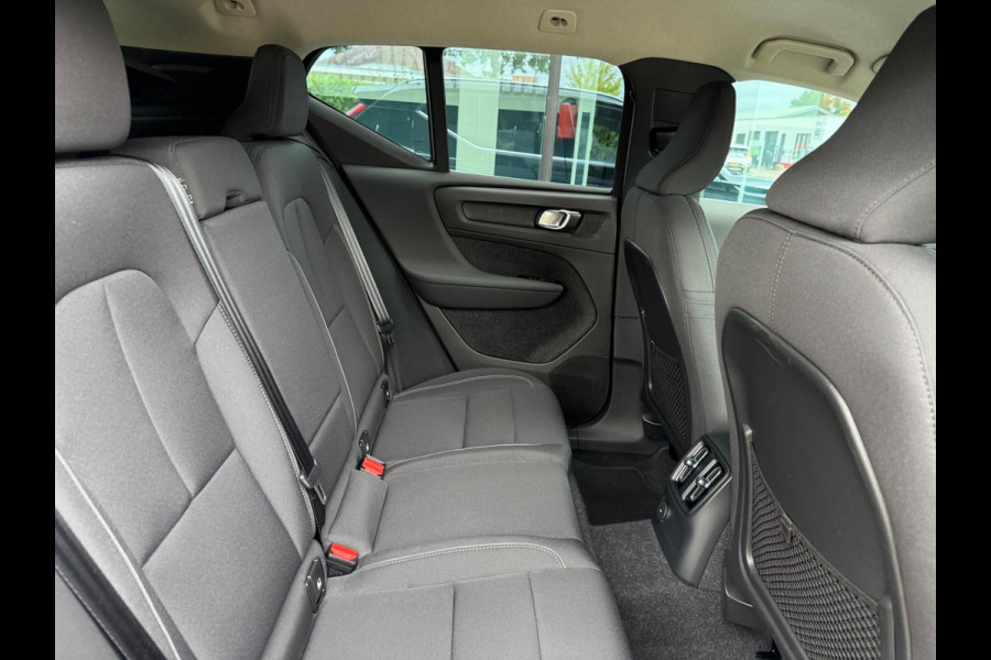 Volvo XC40 1.5 T4 Recharge Inscription Expression - Automaat - Navi - LED - Winterpakket