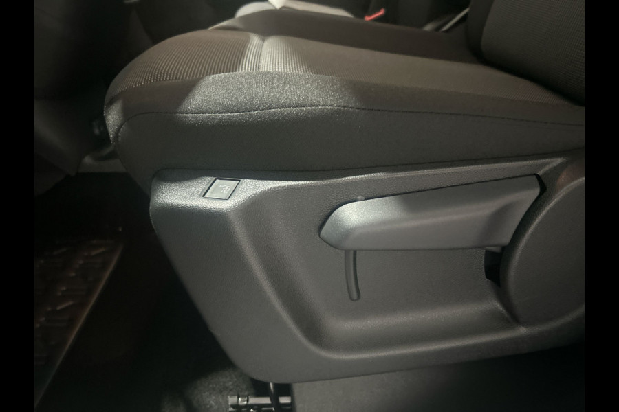 Citroën E-Berlingo 136 L1 50 kWh | Warmtepomp | 11 kW OBC | Parkeersensoren achter