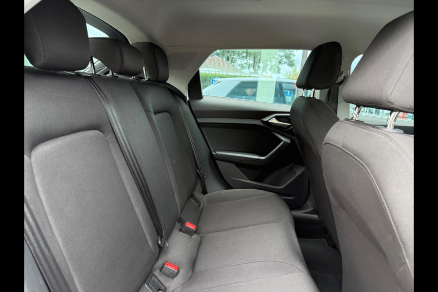 Audi A1 Sportback 25 TFSI epic - Virt.Cockpit - Airco - Parkeerhulp - Org.NL