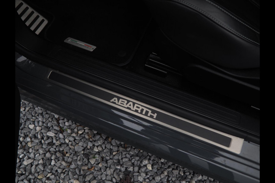 Abarth 595 1.4 T-Jet Turismo 165PK / Pano / CarPlay / Leder / Navi / DAB+ / Senoren