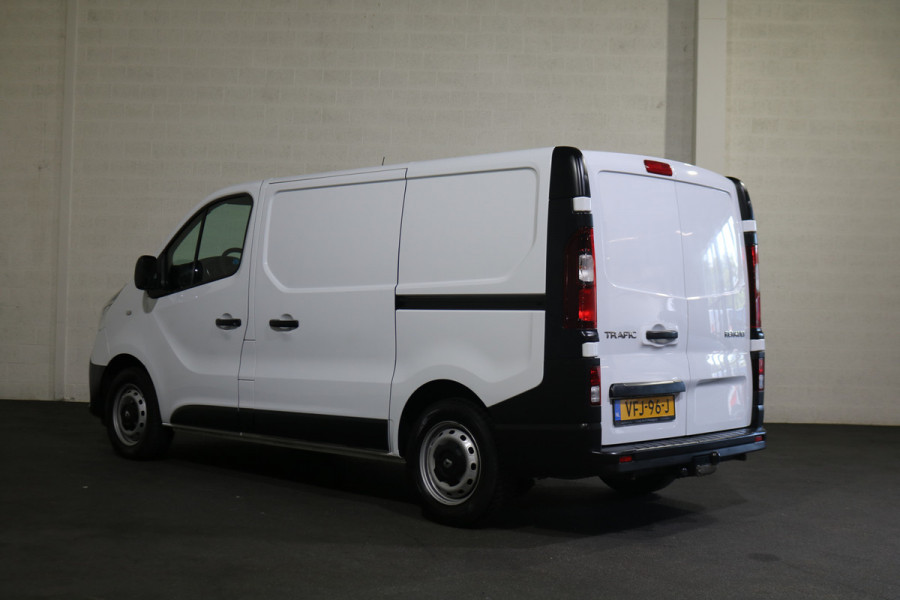 Renault Trafic 2.0 dCi 120pk L1 H1 Airco Navigatie 2x Schuifdeur