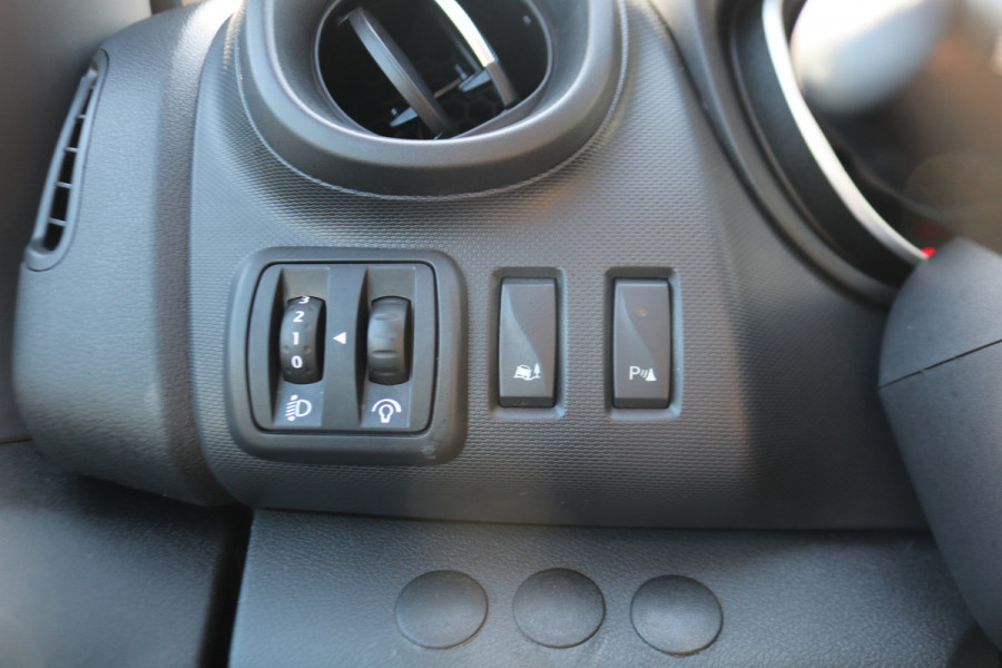 Renault Trafic 2.0 dCi 120pk L1 H1 Airco Navigatie 2x Schuifdeur