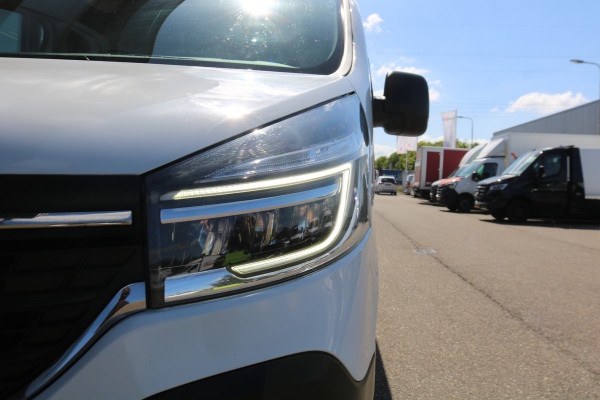 Renault Trafic 2.0 dCi 120pk L1 H1 Airco Navigatie 2x Schuifdeur