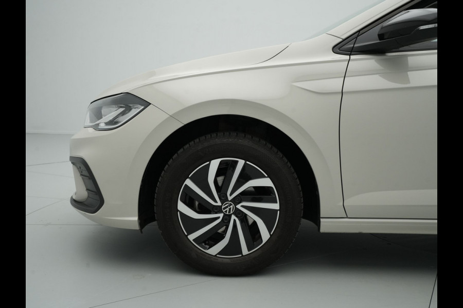 Volkswagen Polo 1.0 TSI 95pk Life Trekhaak Carplay Pdc Acc