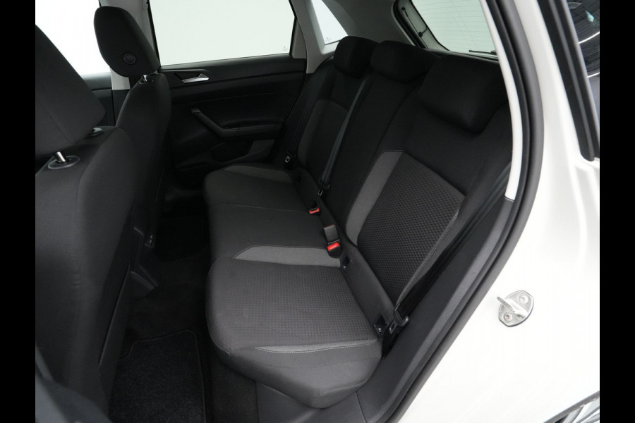 Volkswagen Polo 1.0 TSI 95pk Life Trekhaak Carplay Pdc Acc