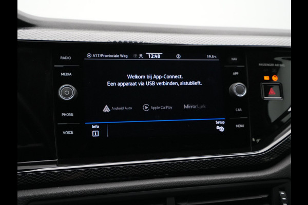 Volkswagen Polo 1.0 TSI 95pk Life Trekhaak Carplay Pdc Acc