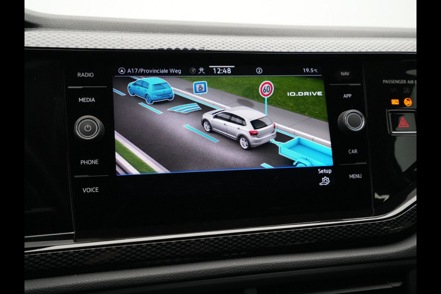 Volkswagen Polo 1.0 TSI 95pk Life Trekhaak Carplay Pdc Acc