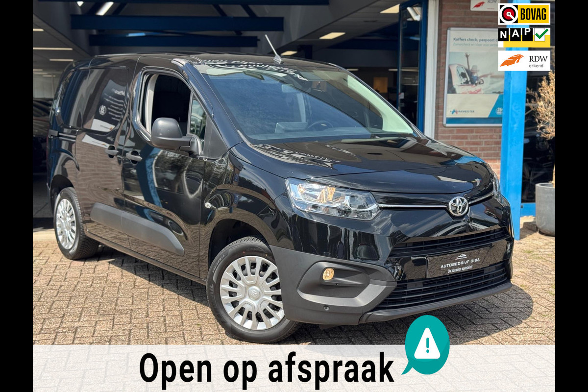 Toyota PROACE CITY 1.5 D4D Navigator 2021 AUT NAVI AIRCO BTW Toyota PROACE CITY 1.5 D4D Navigator 2021 AUT NAVI AIRCO BTW