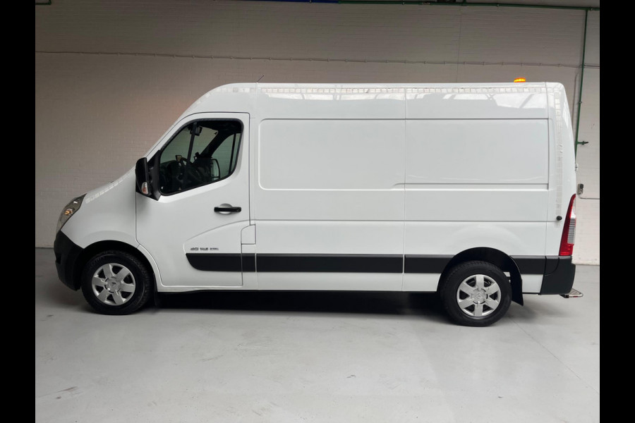 Renault Master Servicewagen T35 2.3 dCi 145pk euro6 L2H2 BOTT Inrichting, Victron omvormer, Standkachel, Trekhaak, RIJKLAARPRIJS!
