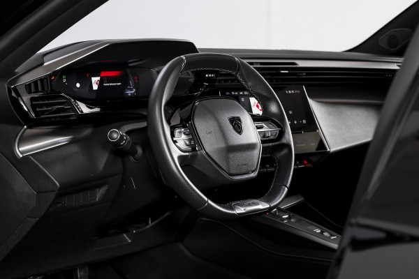 Peugeot 308 1.2 PureTech 130 PK GT - Automaat | 3D Dig. Cockpit | Adapt. Cruise | Stoelverwarming | Camera | PDC | NAV + App Connect | ECC | LM 18'' |