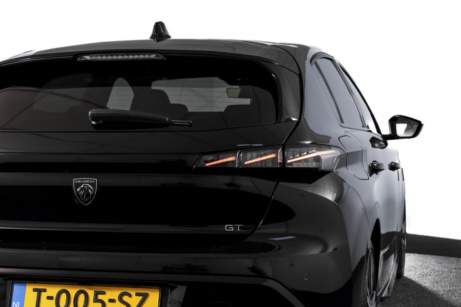 Peugeot 308 1.2 PureTech 130 PK GT - Automaat | 3D Dig. Cockpit | Adapt. Cruise | Stoelverwarming | Camera | PDC | NAV + App Connect | ECC | LM 18'' |