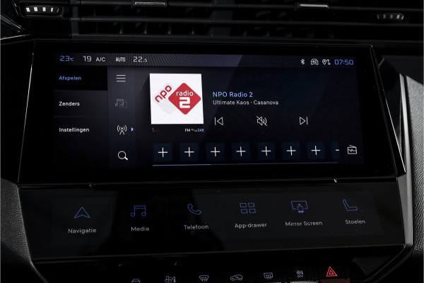 Peugeot 308 1.2 PureTech 130 PK GT - Automaat | 3D Dig. Cockpit | Adapt. Cruise | Stoelverwarming | Camera | PDC | NAV + App Connect | ECC | LM 18'' |