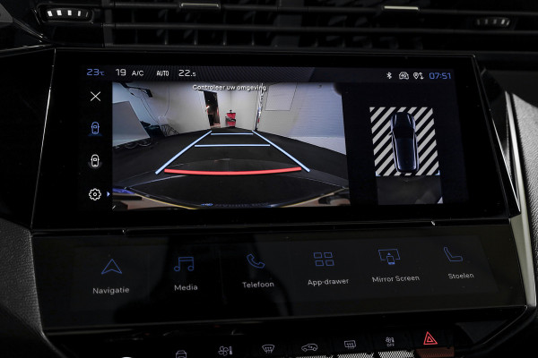 Peugeot 308 1.2 PureTech 130 PK GT - Automaat | 3D Dig. Cockpit | Adapt. Cruise | Stoelverwarming | Camera | PDC | NAV + App Connect | ECC | LM 18'' |