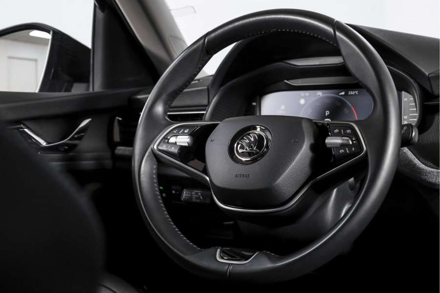 Škoda Kamiq 1.0 TSI 110 PK Business Edition - Automaat | Dig. Cockpit | Adapt. Cruise | Stoel-+Stuurverw. | PDC | App. Connect | ECC | LED | Elek. Klep | DAB | LM 16" |